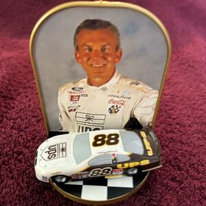 Hallmark Ornament NASCAR Dale Jarrett UPS Racing Car Model with Display